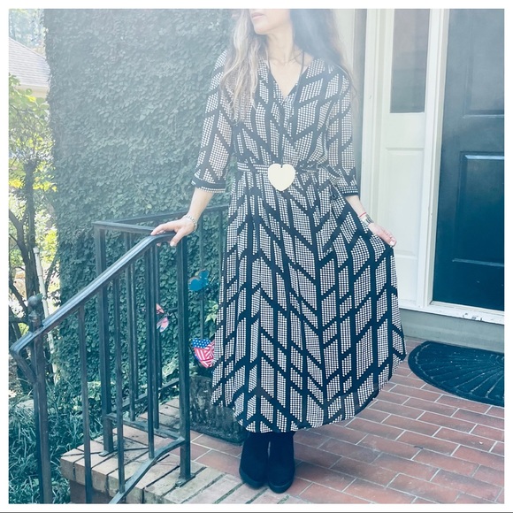 #24 Paris Beautiful geometry print chic dress - Picture 6 of 6